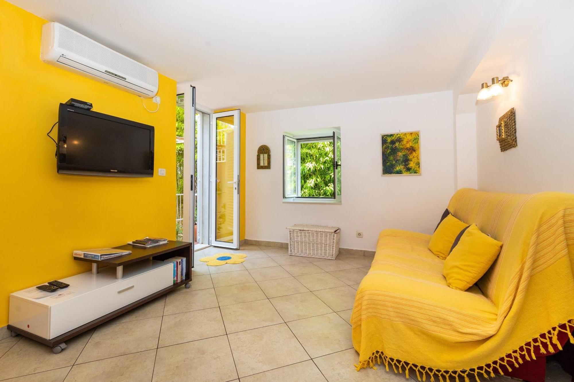 Apartments Mare Mlini Bagian luar foto
