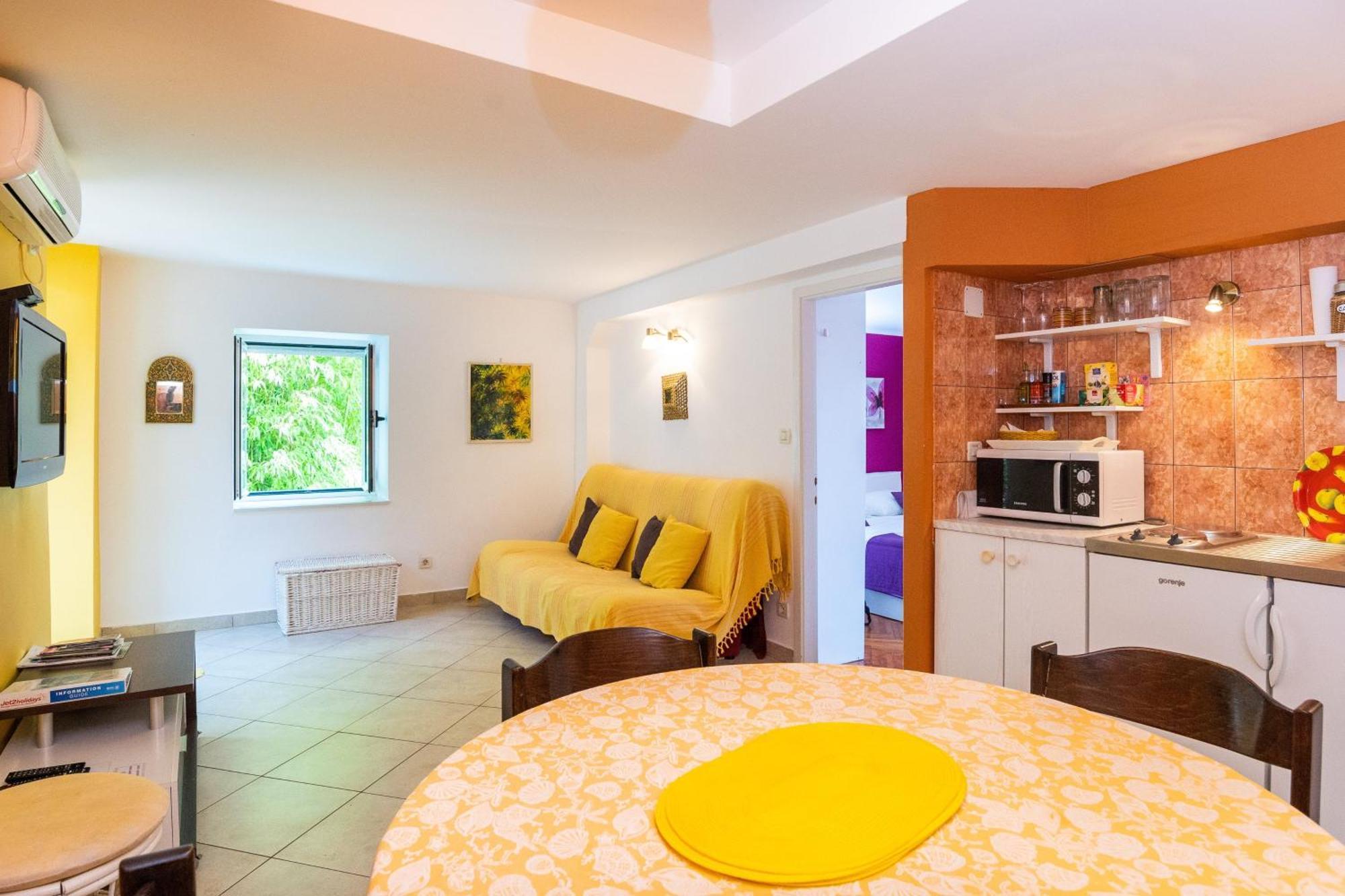Apartments Mare Mlini Ruang foto