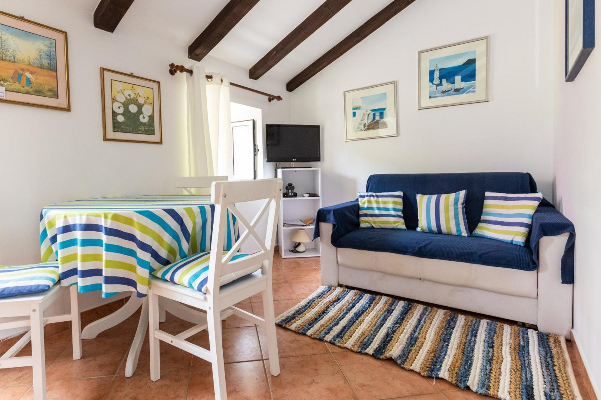 Apartments Mare Mlini Bagian luar foto