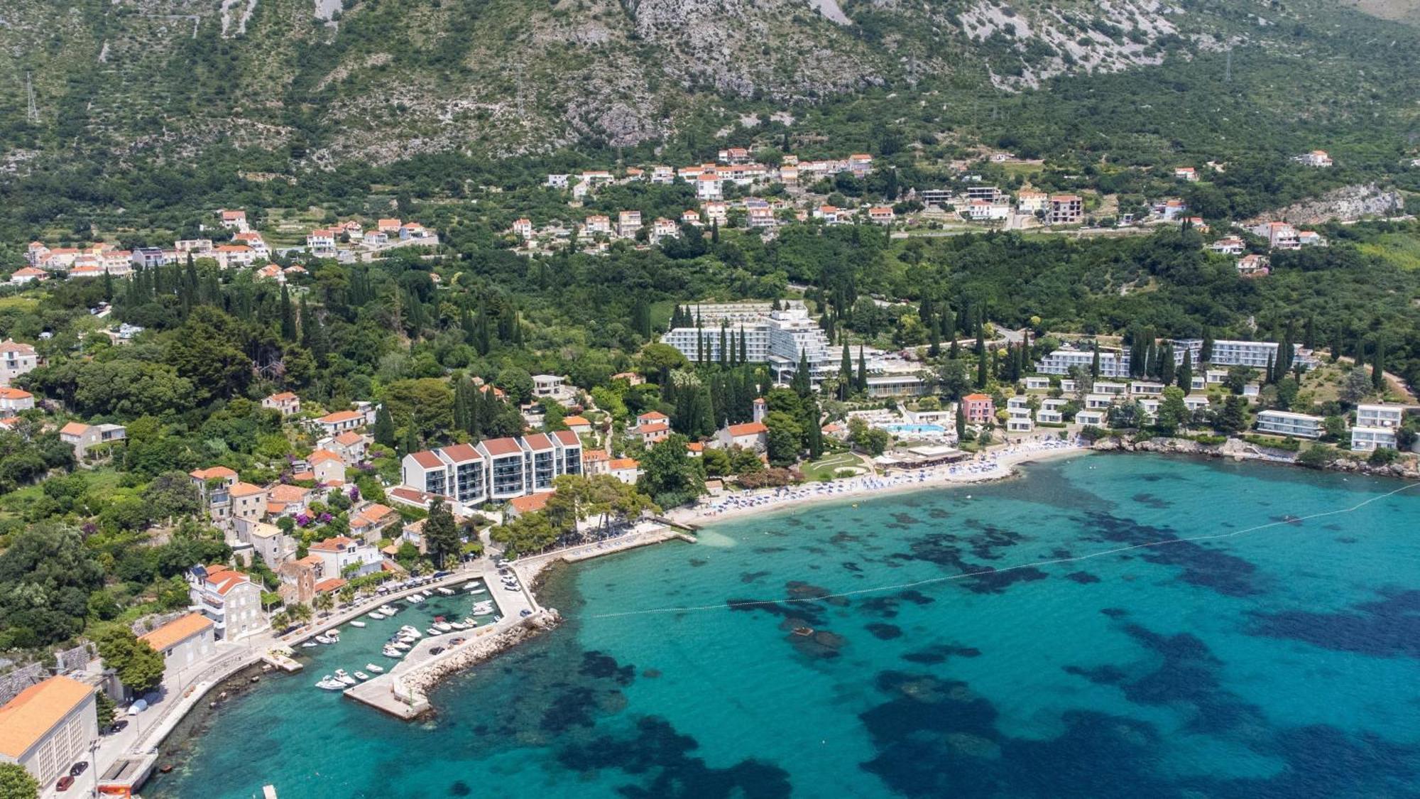 Apartments Mare Mlini Bagian luar foto