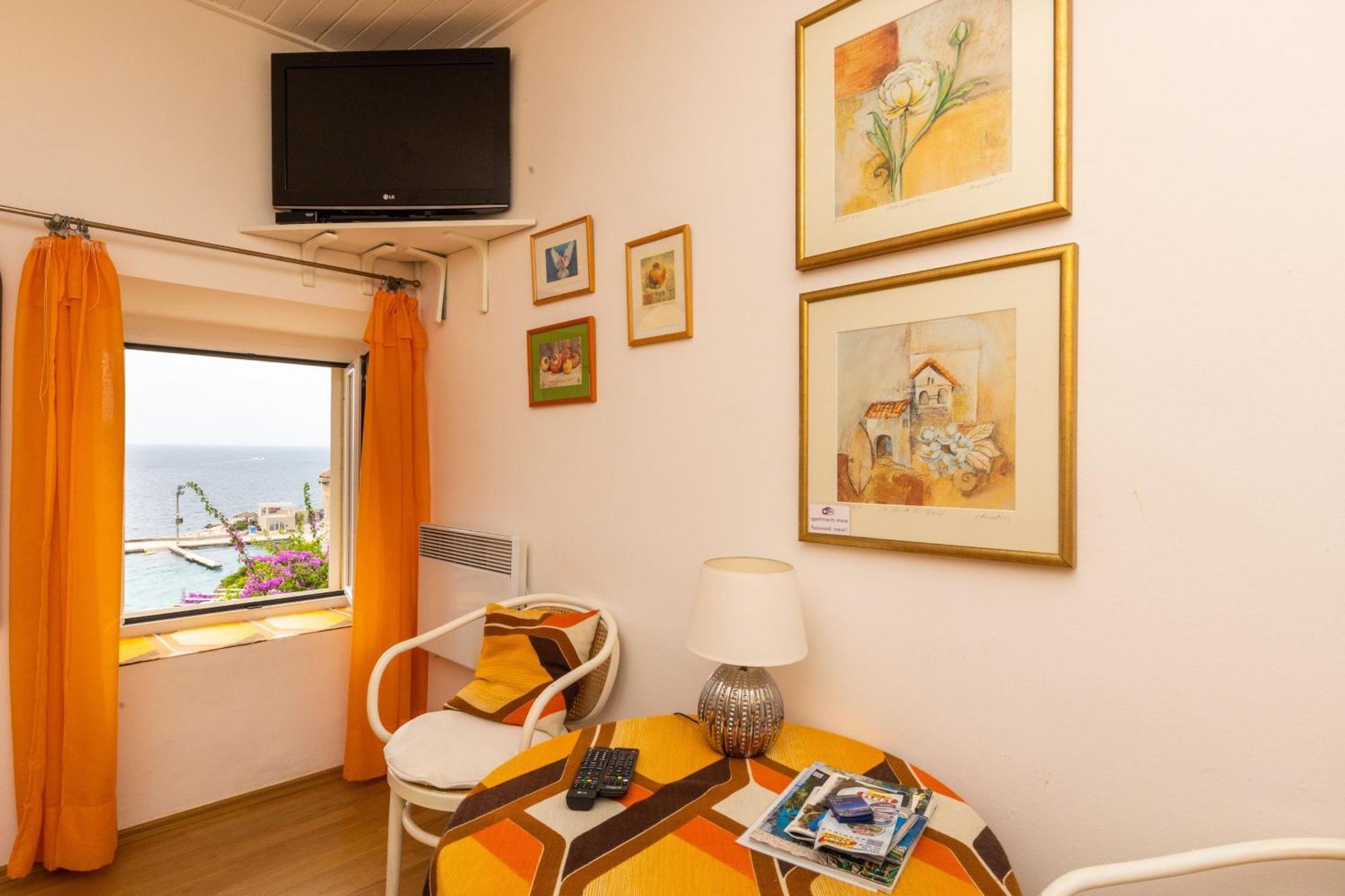 Apartments Mare Mlini Ruang foto